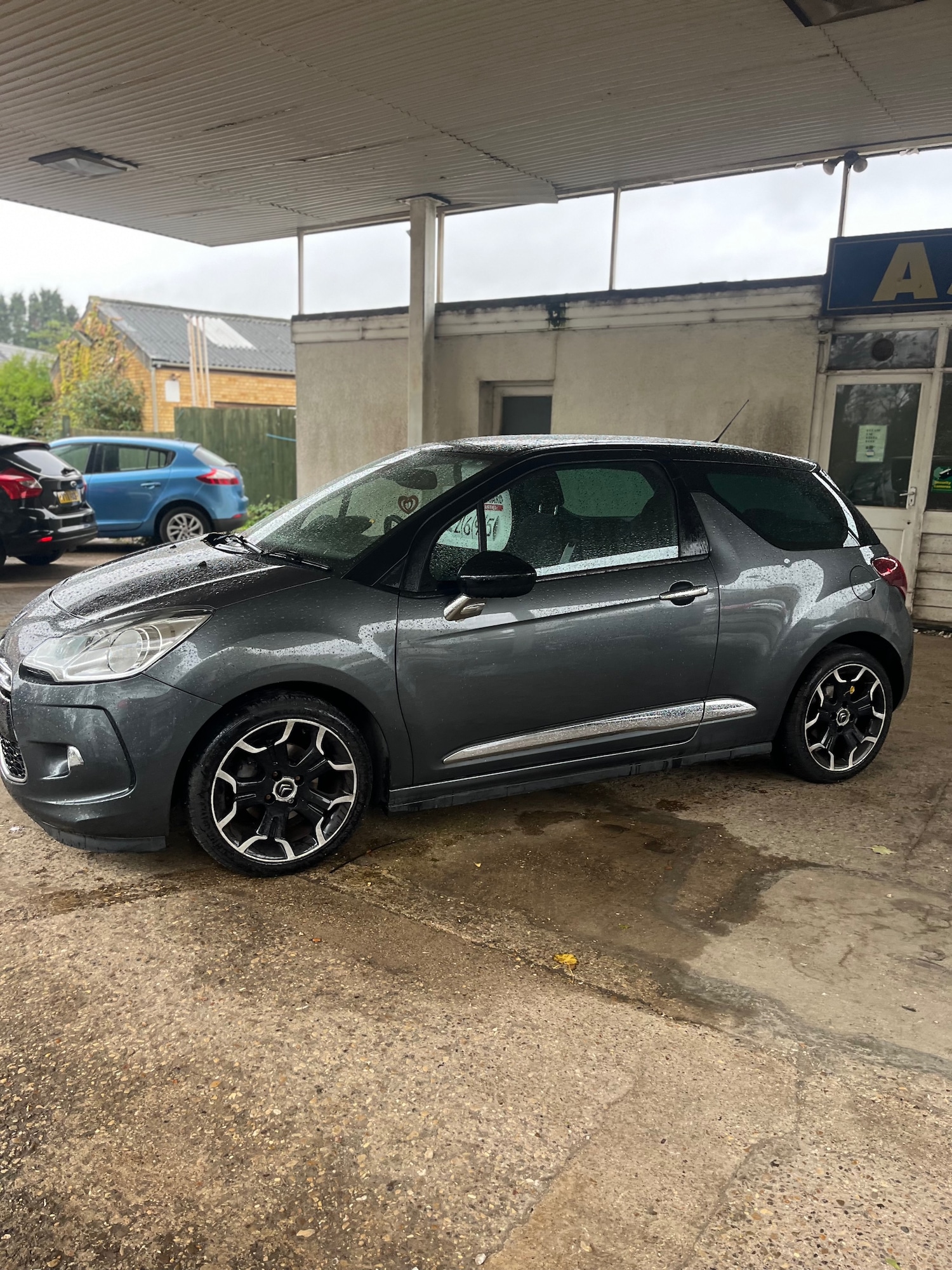 Used Citroen DS3 2015 for sale - 76157569: Photo 4