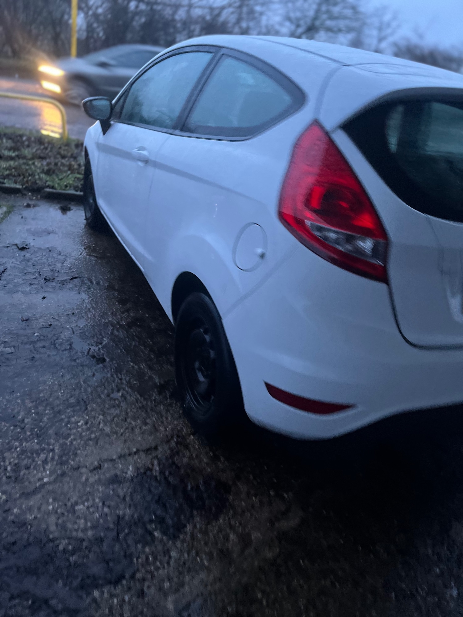 Used Ford Fiesta 2012 for sale - 77474989: Photo 3