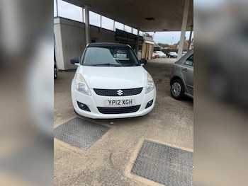 Used Suzuki Swift 2012 for sale - 75604352: Photo