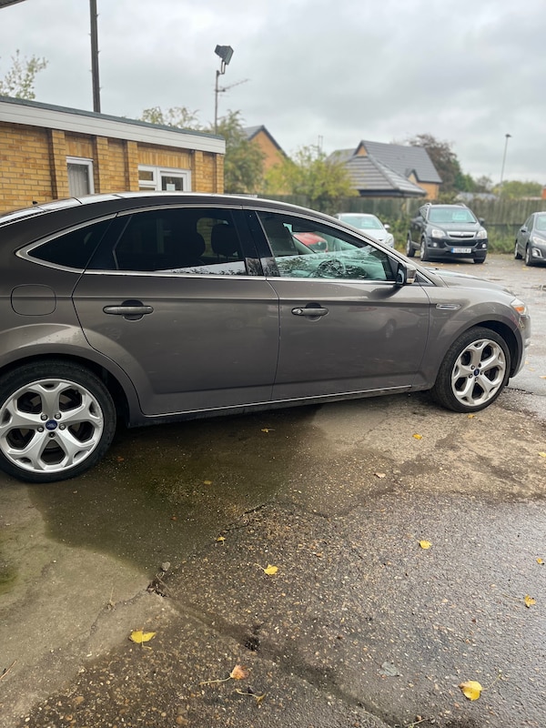 Used Ford Mondeo 2012 for sale - 76158363: Photo 5
