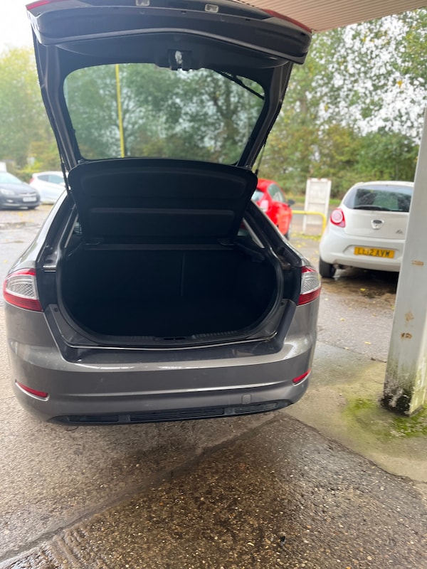 Used Ford Mondeo 2012 for sale - 76158363: Photo 8
