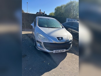Used Peugeot 308 2011 for sale - 75825462: Photo