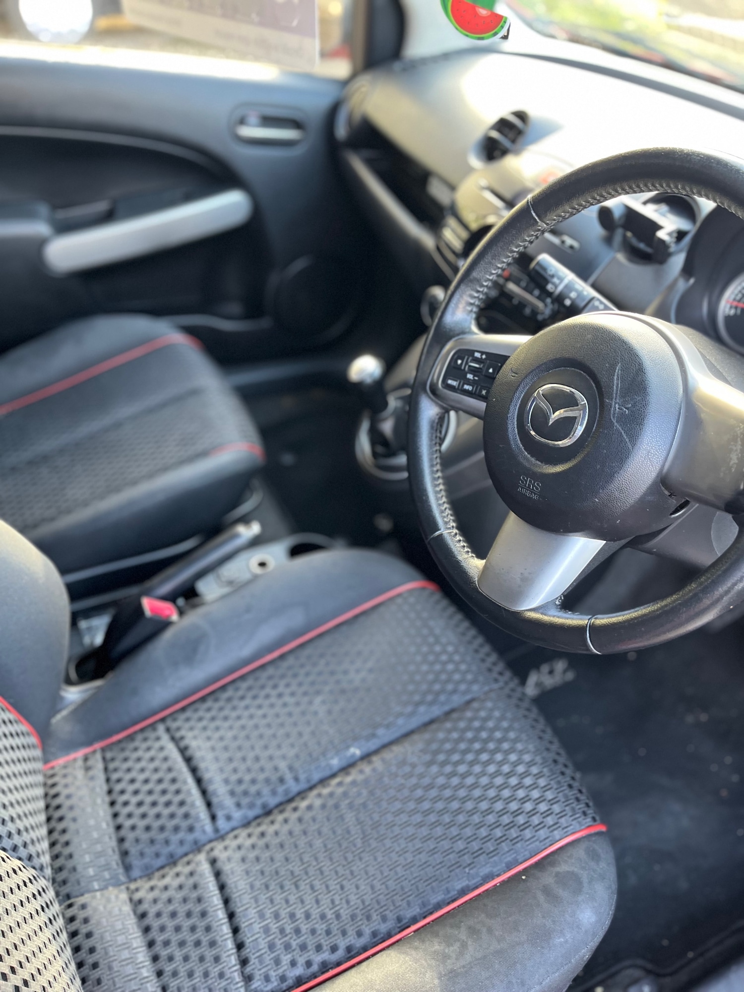 Used Mazda Mazda2 2011 for sale - 76352591: Photo 12