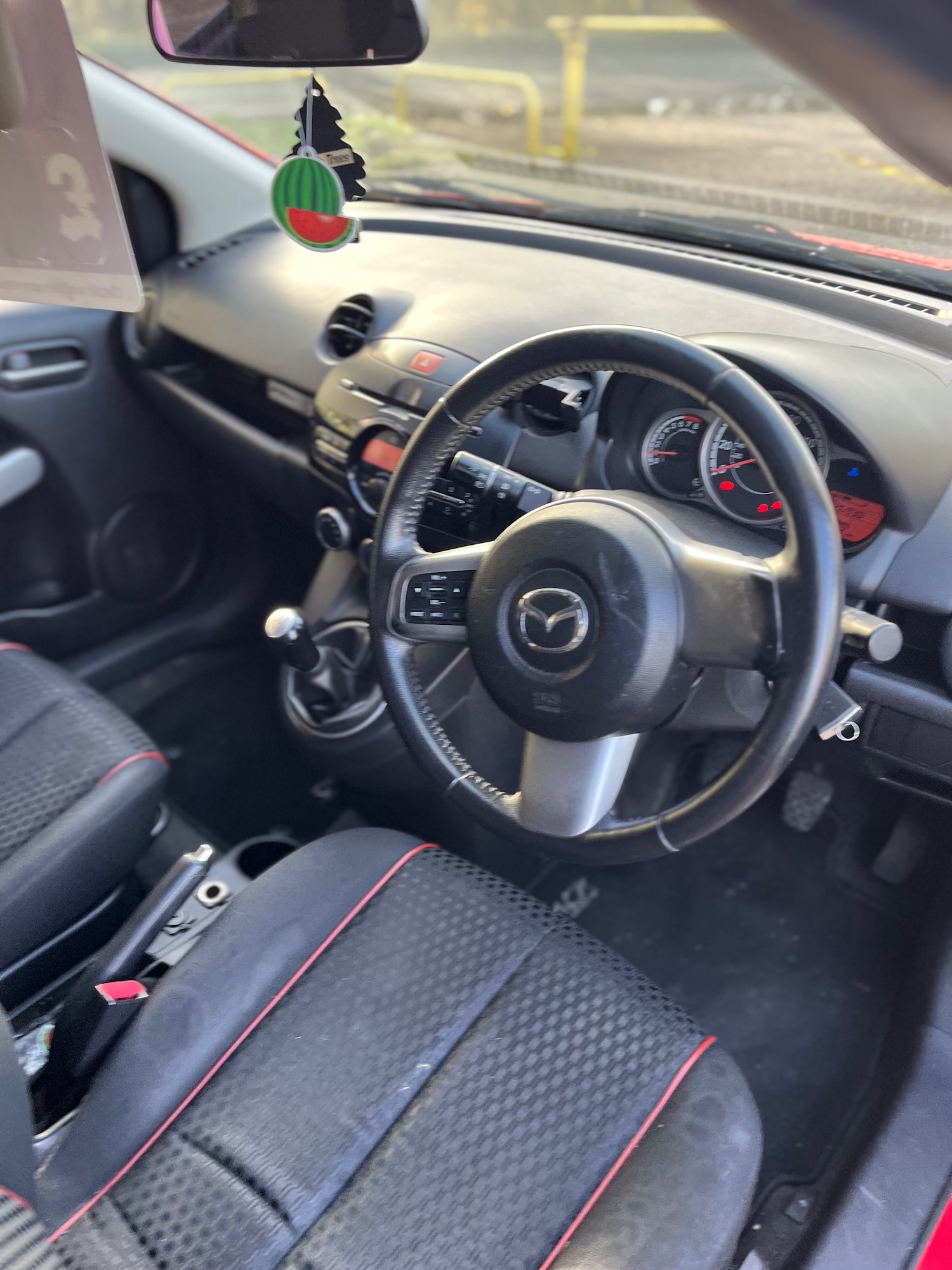 Used Mazda Mazda2 2011 for sale - 76352591: Photo 13