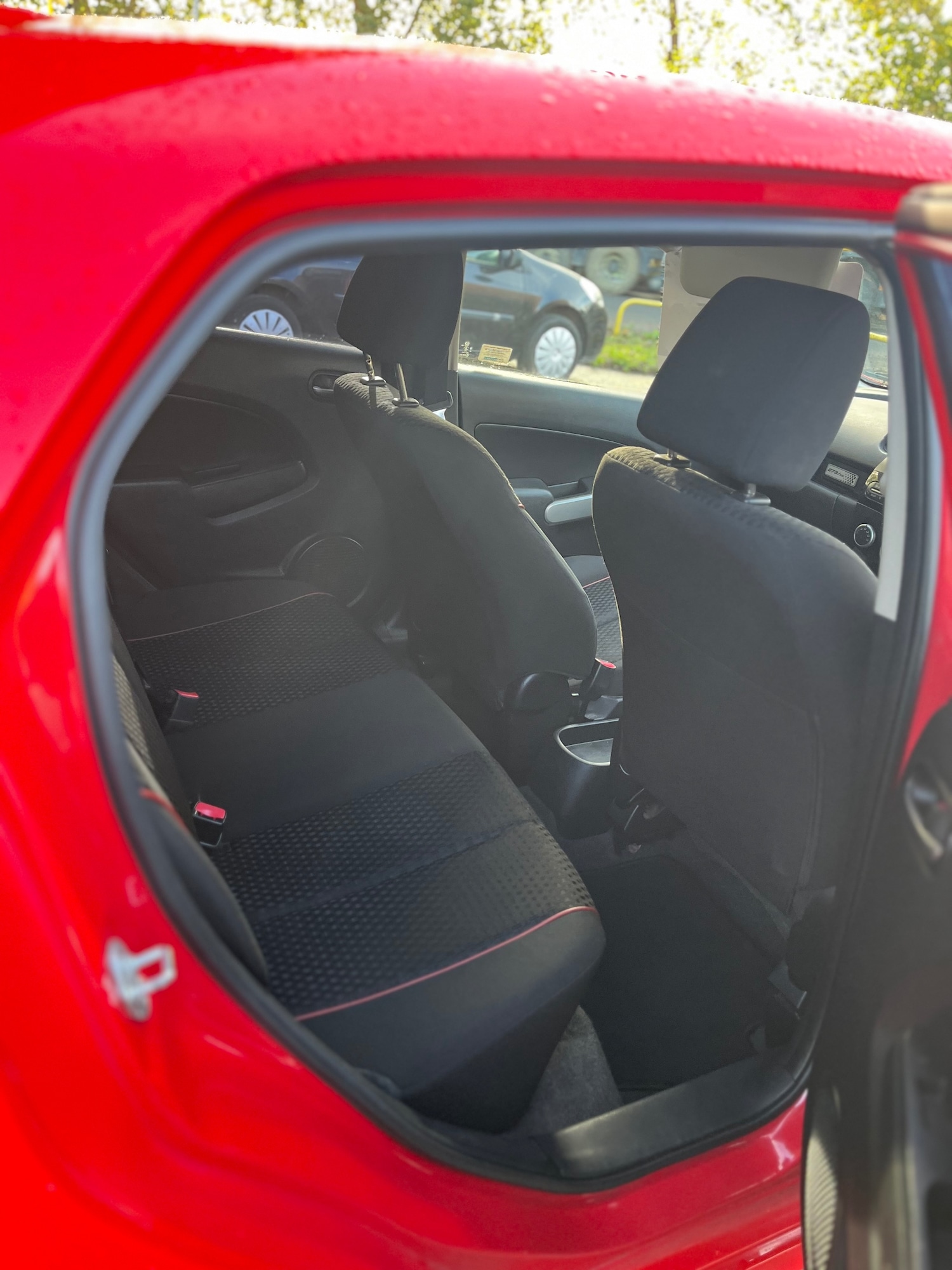 Used Mazda Mazda2 2011 for sale - 76352591: Photo 14