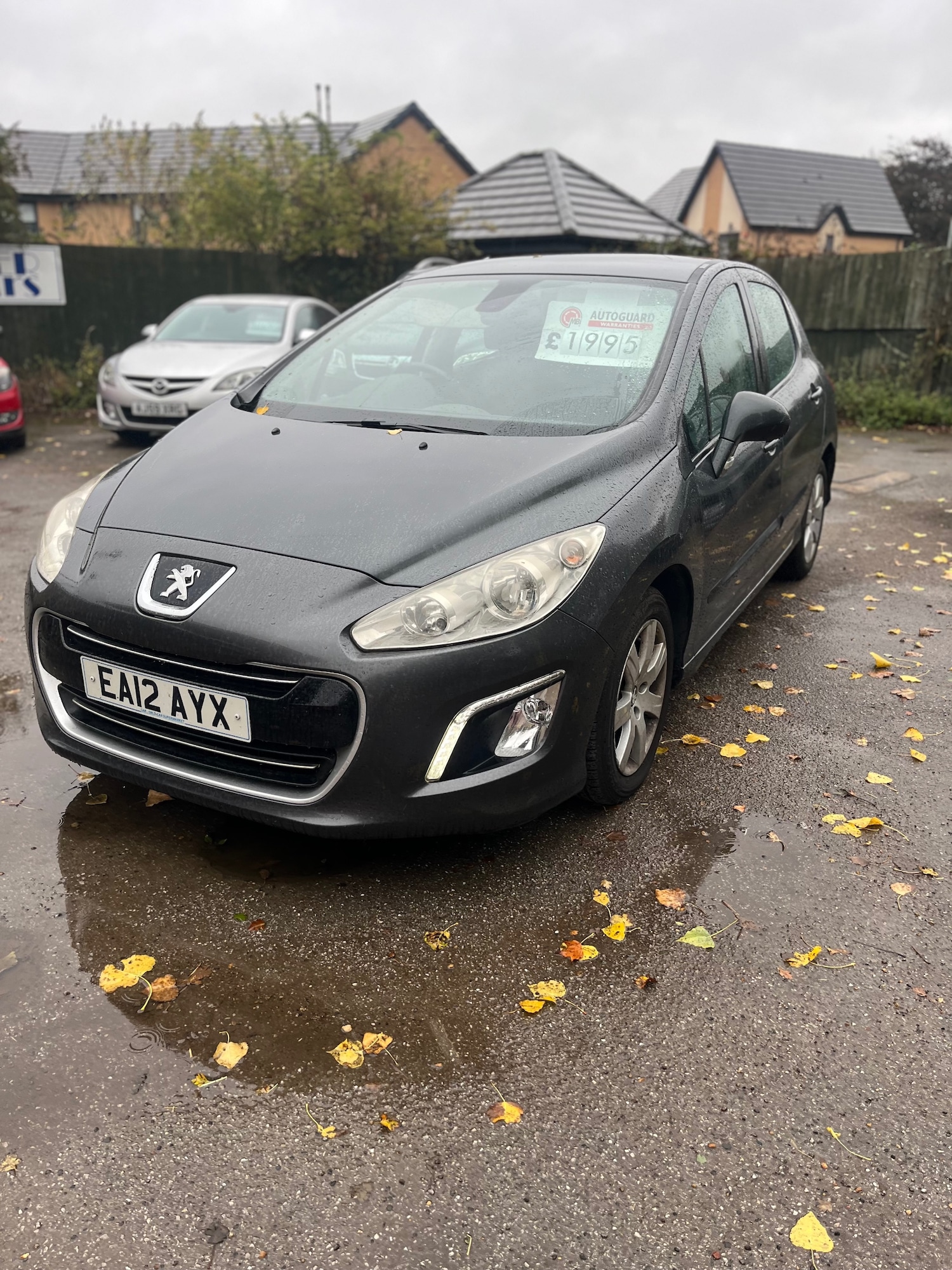 Used Peugeot 308 2012 for sale - 76143917: Photo 3