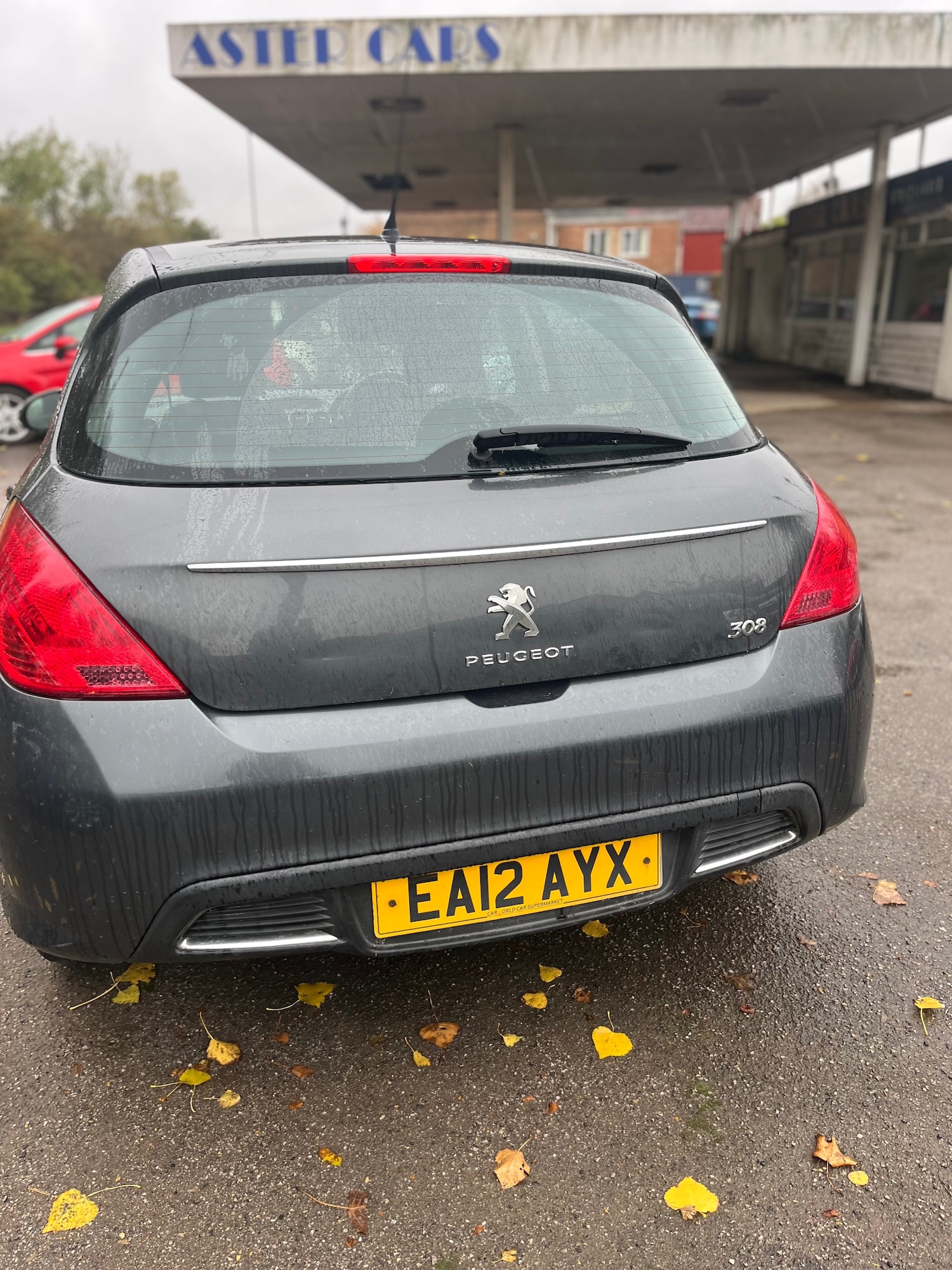 Used Peugeot 308 2012 for sale - 76143917: Photo 7