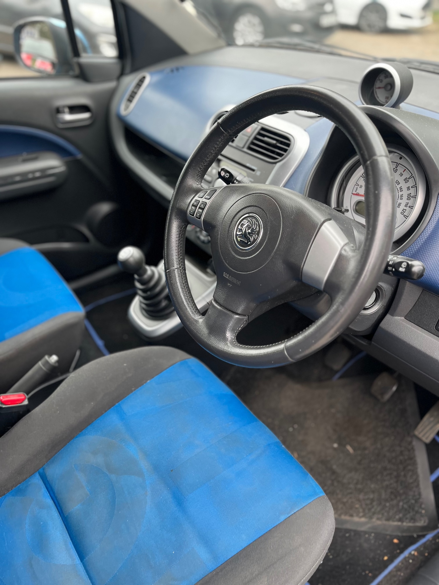 Used Vauxhall Agila 2010 for sale - 76243255: Photo 14