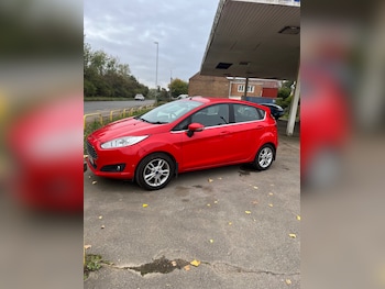 Used Ford Fiesta 2015 for sale - 75969155: Photo