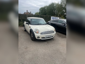 Used MINI Hatch 2010 for sale - 75596044: Photo