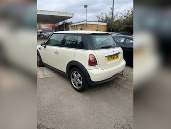 Used MINI Hatch 2010 for sale - 75596044: Photo