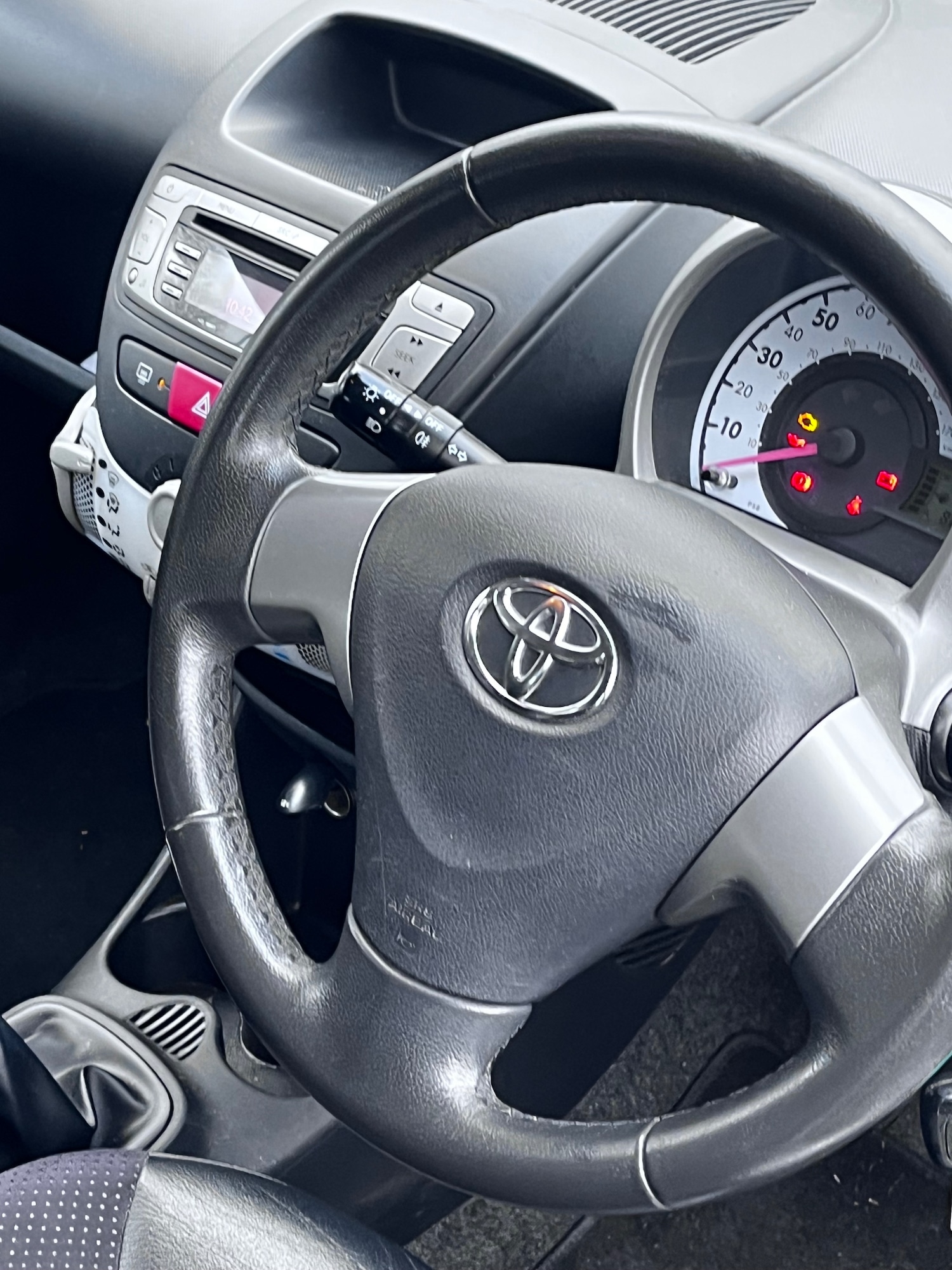 Used Toyota AYGO 2012 for sale - 76807091: Photo 11