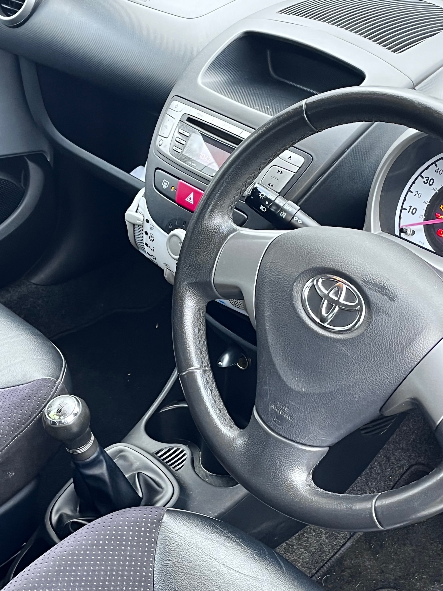 Used Toyota AYGO 2012 for sale - 76807091: Photo 12