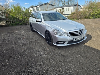 Used Mercedes-Benz E Class 2010 for sale - 78228454: Photo