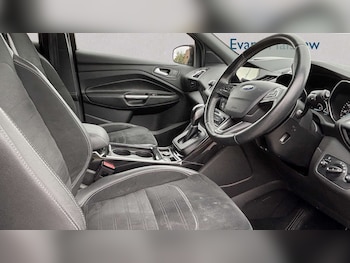 Used Ford Kuga 2017 for sale - 78294750: Photo