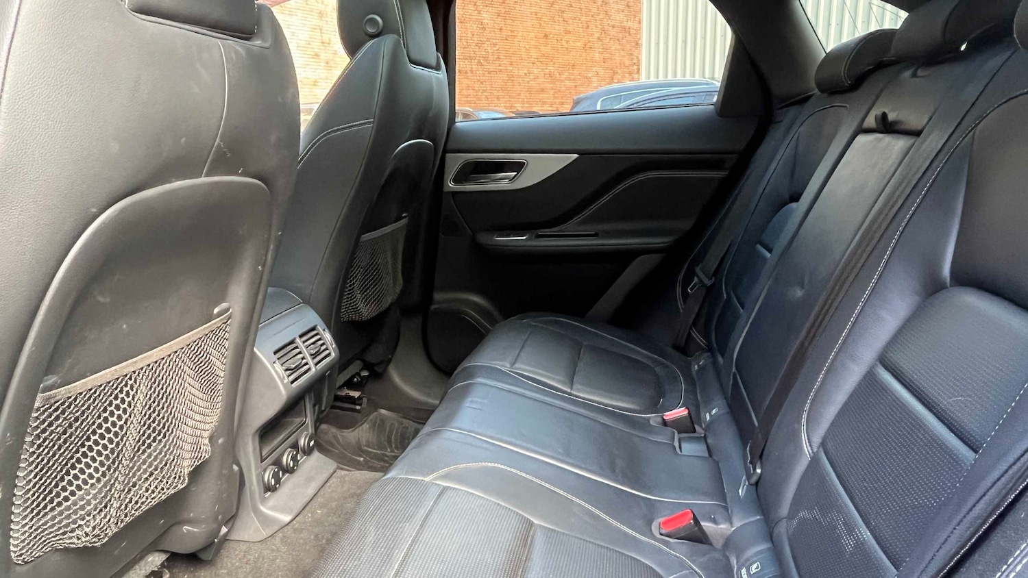 Used Jaguar F-Pace 2016 for sale - 78060248: Photo 10