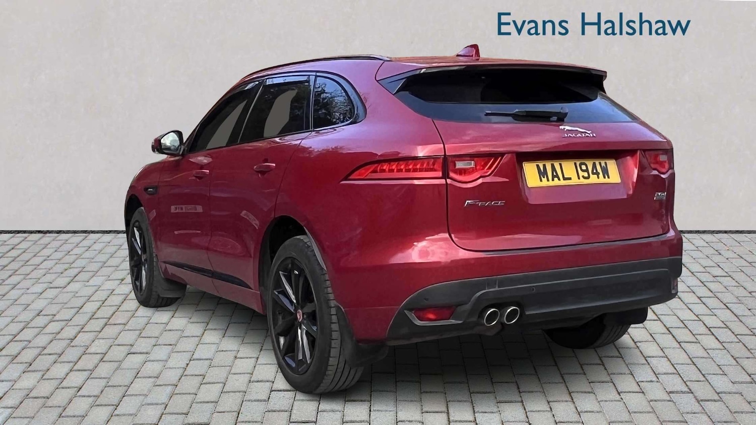 Used Jaguar F-Pace 2016 for sale - 78060248: Photo 2