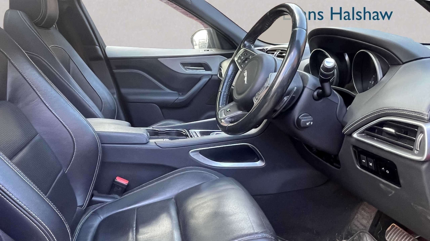 Used Jaguar F-Pace 2016 for sale - 78060248: Photo 3