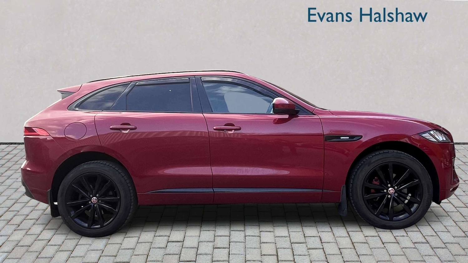 Used Jaguar F-Pace 2016 for sale - 78060248: Photo 6