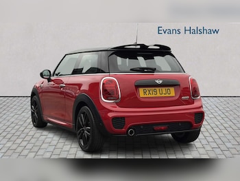 Used MINI Hatch 2019 for sale - 76718179: Photo