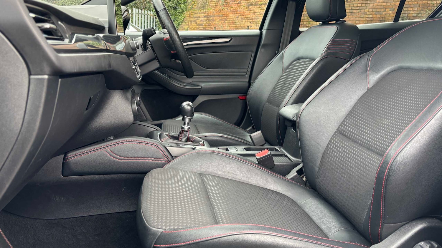 Used Ford Focus 2020 for sale - 77649093: Photo 9