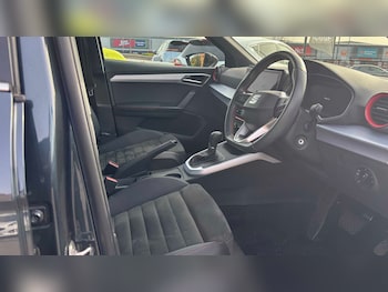 Used SEAT Arona 2023 for sale - 77589189: Photo