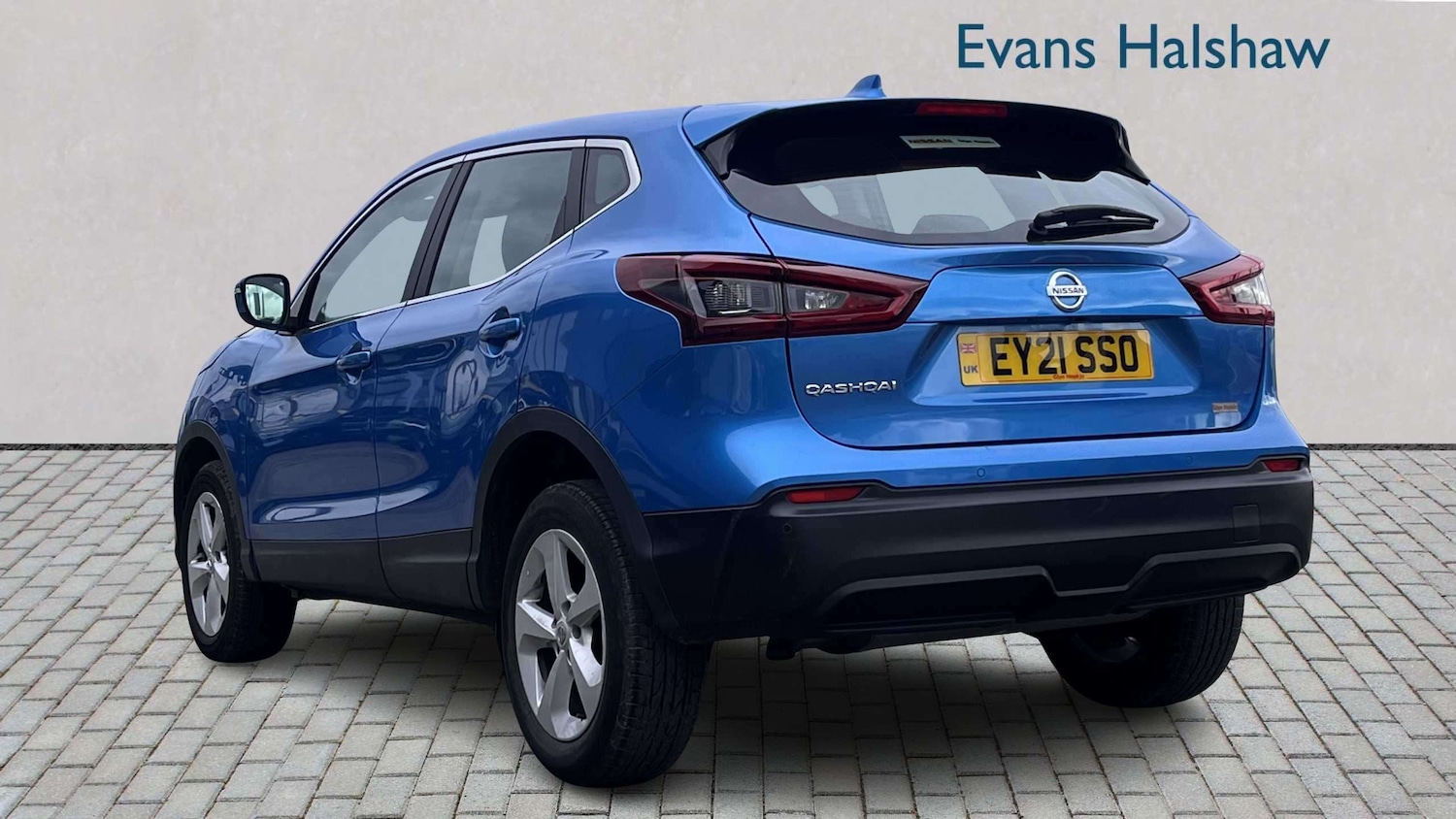 Used Nissan Qashqai 2021 for sale - 77983308: Photo 2