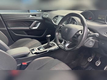 Used Peugeot 308 2020 for sale - 76978870: Photo