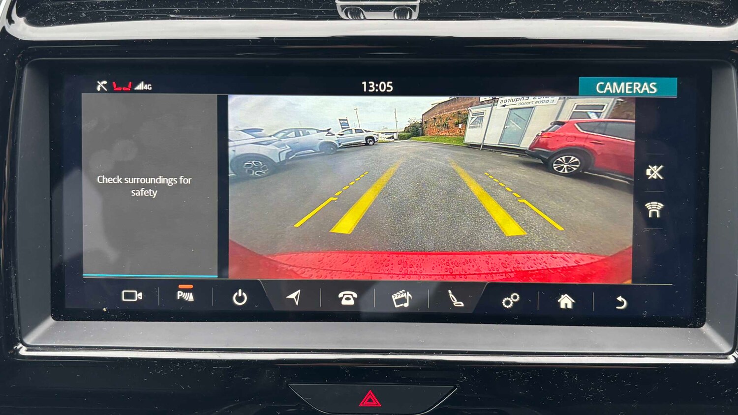 Used Jaguar XE 2019 for sale - 77333934: Photo 13