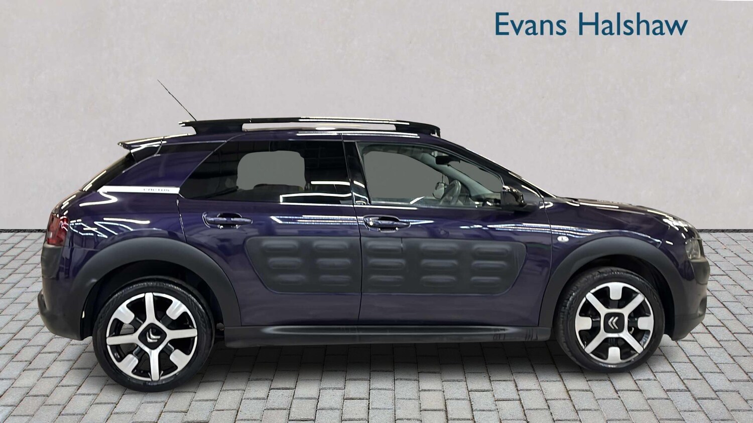 Used Citroen C4 Cactus 2017 for sale - 77811032: Photo 6