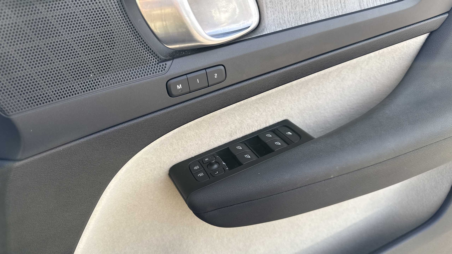 Used Volvo XC40 2022 for sale - 76401431: Photo 16