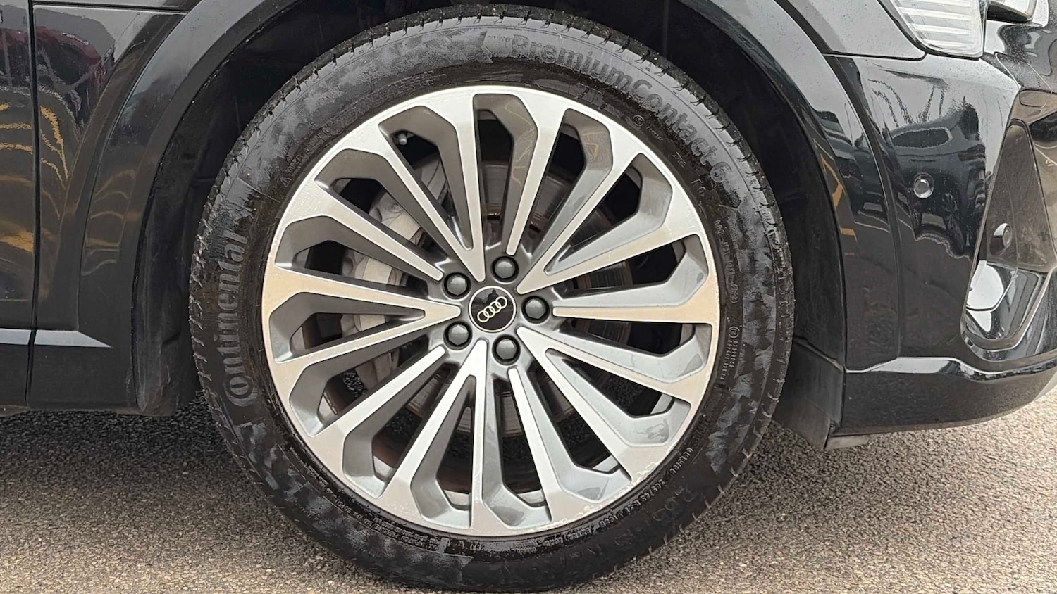 Used Audi e-tron 2021 for sale - 76746074: Photo 7