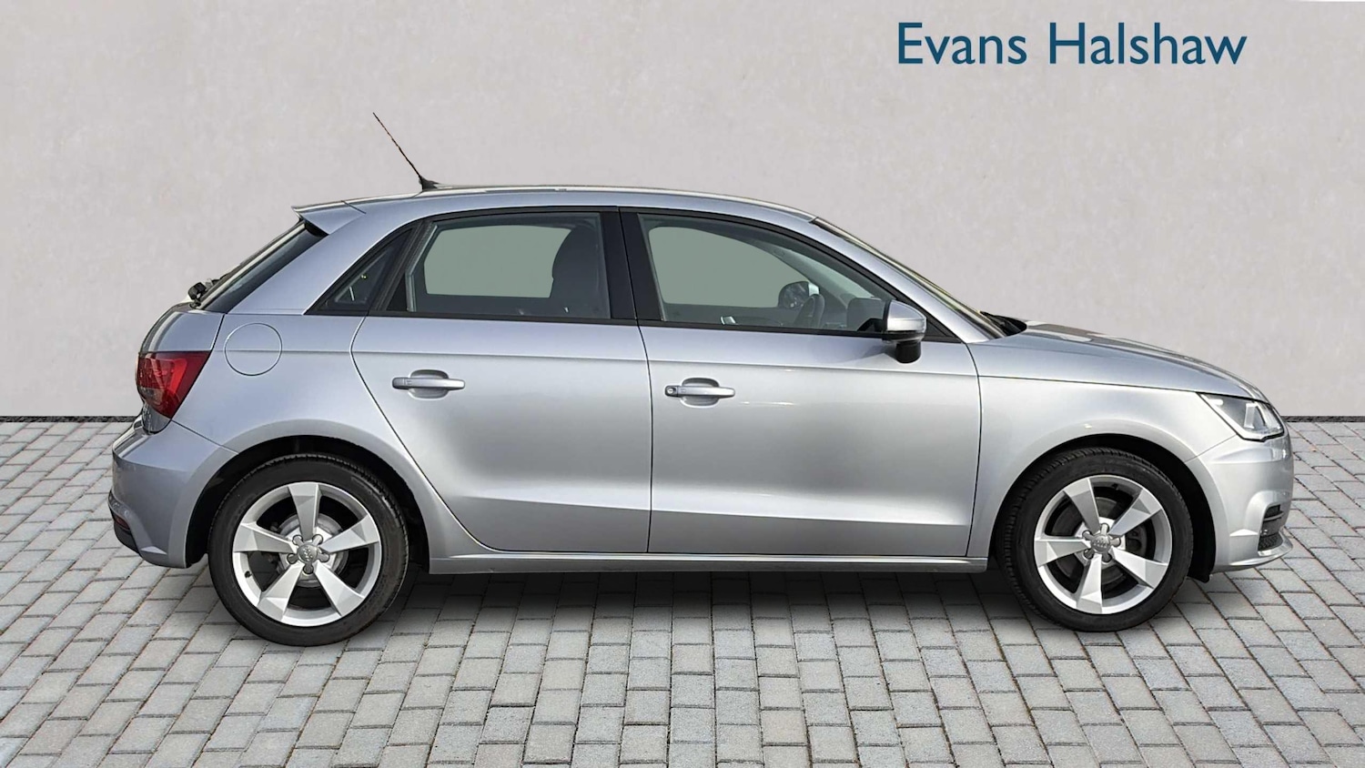 Used Audi A1 2017 for sale - 76421141: Photo 6