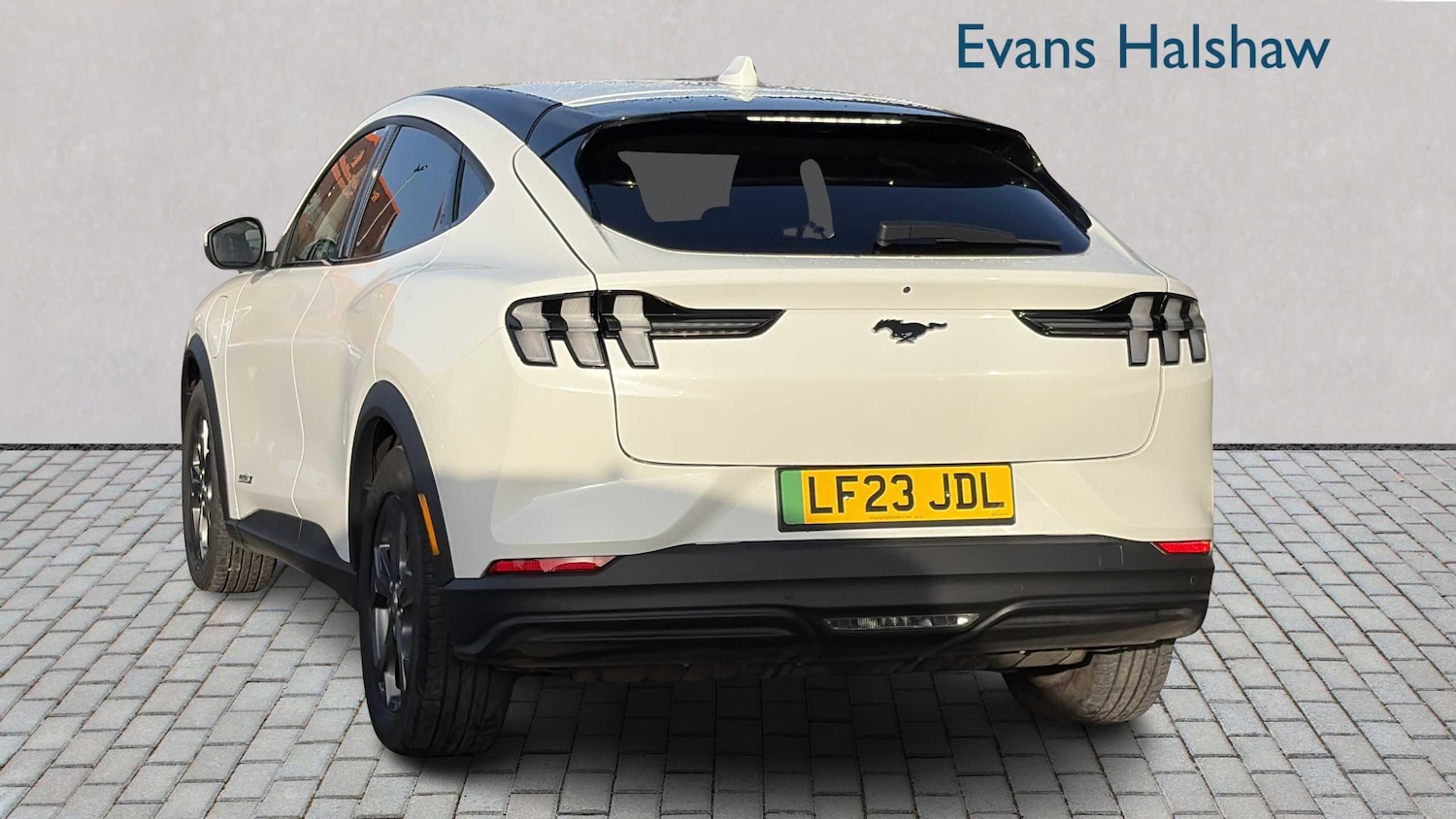 Used Ford Mustang Mach-E 2023 for sale - 76648949: Photo 2