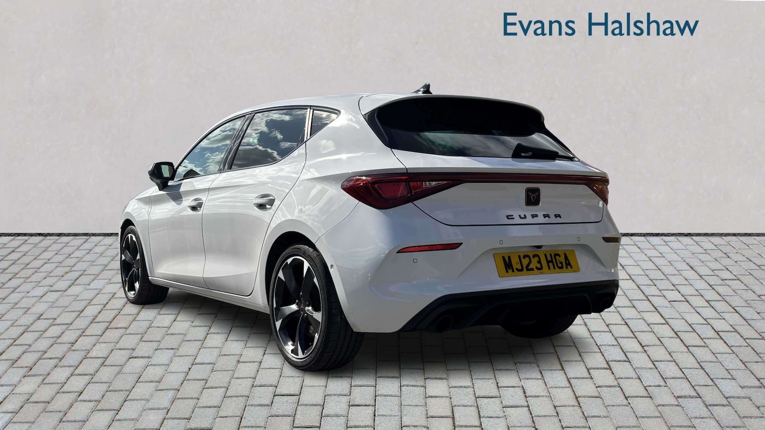 Used Cupra Leon 2023 for sale - 78137561: Photo 2