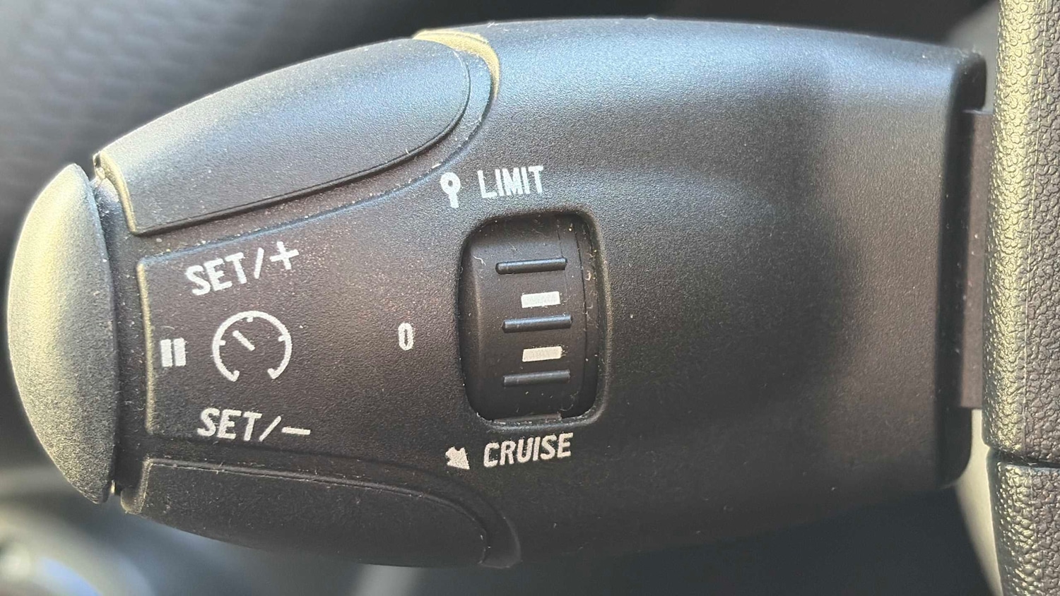 Used Peugeot 208 2018 for sale - 76955228: Photo 15