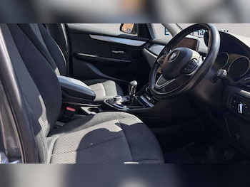 Used BMW 2 Series 2018 for sale - 79523878: Photo