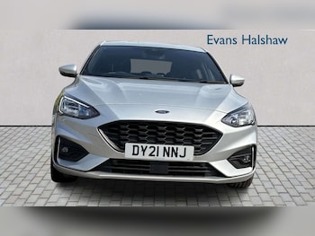 Used Ford Focus 2021 for sale - 78732373: Photo