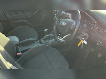 Used Ford Focus 2018 for sale - 76447573: Photo