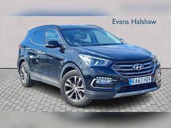 Used Hyundai Santa Fe 2017 for sale - 75930967: Photo