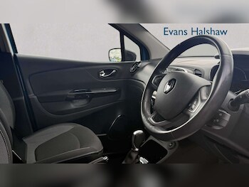 Used Renault Captur 2016 for sale - 78800056: Photo