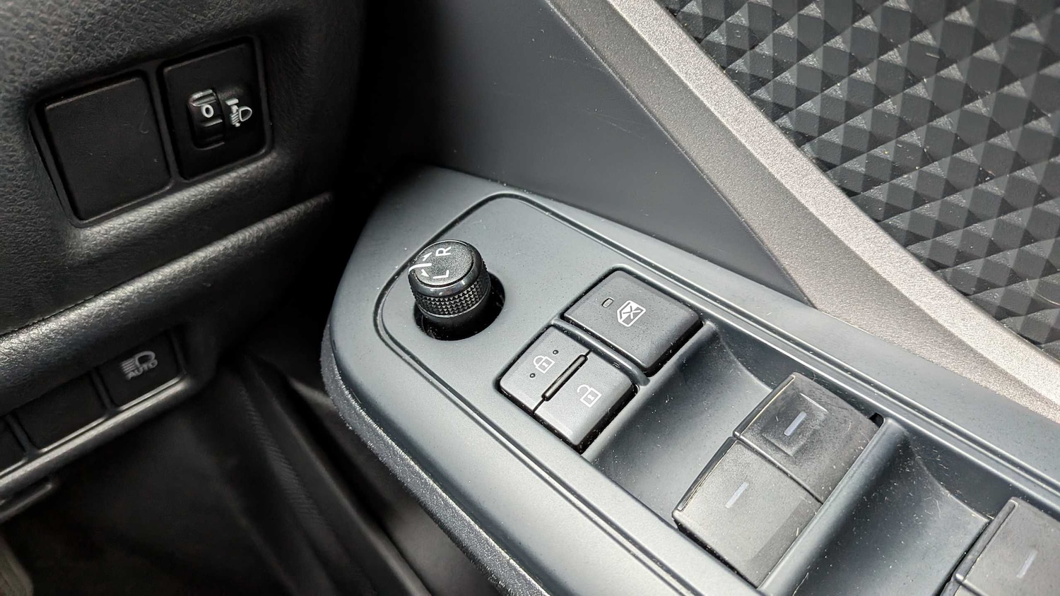 Used Toyota C-HR 2022 for sale - 77294125: Photo 35