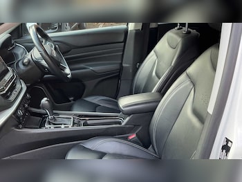 Used Jeep Compass 2023 for sale - 76401411: Photo