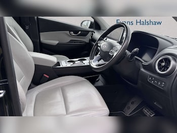 Used Hyundai KONA 2023 for sale - 78576731: Photo