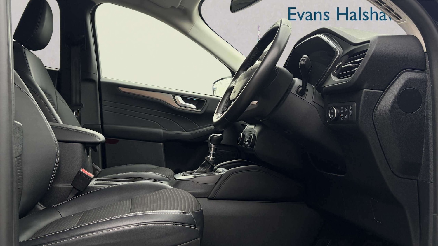 Used Ford Kuga 2023 for sale - 78104889: Photo 3