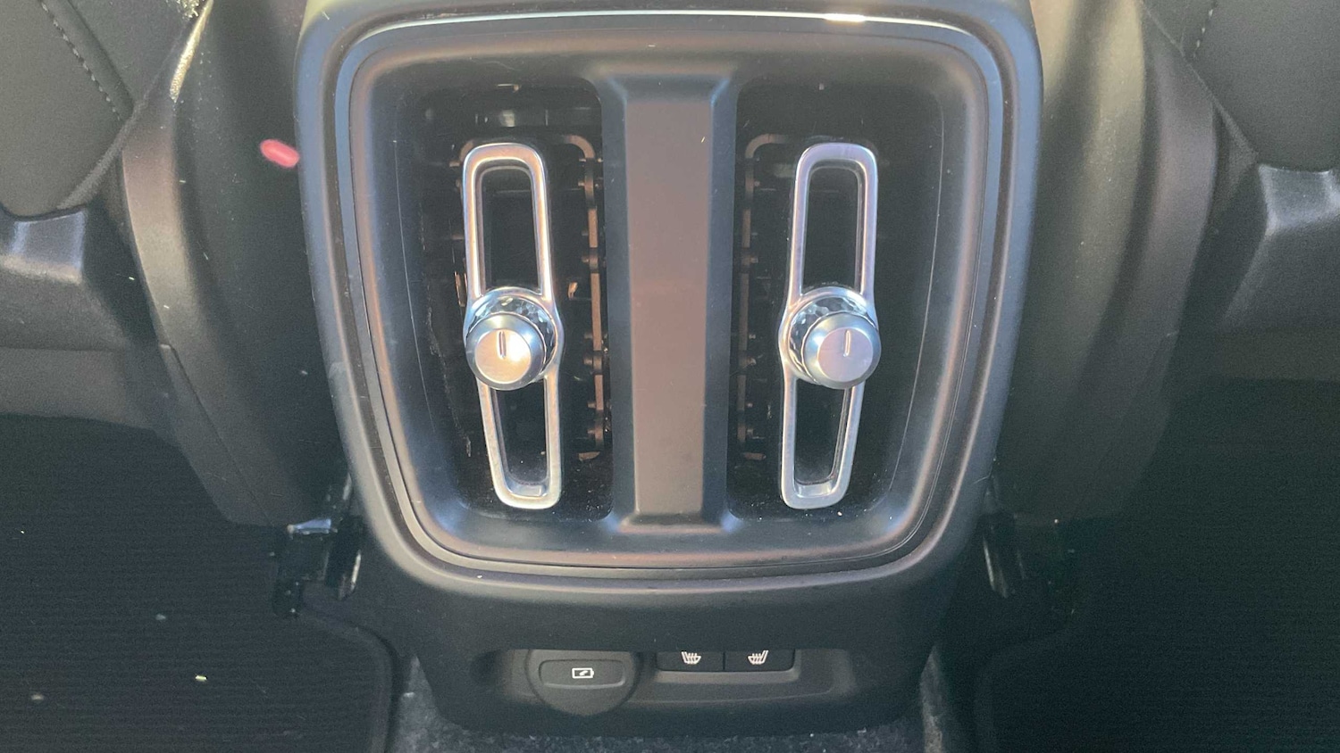 Used Volvo XC40 2022 for sale - 76401296: Photo 13