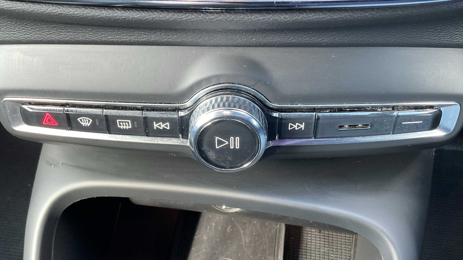 Used Volvo XC40 2022 for sale - 76401296: Photo 21