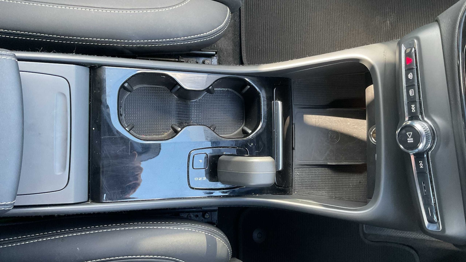 Used Volvo XC40 2022 for sale - 76401296: Photo 24