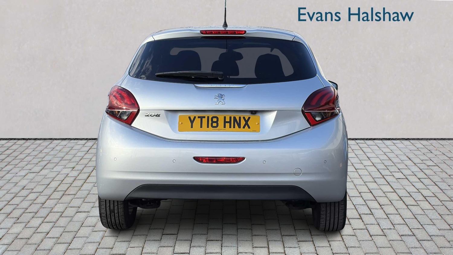 Used Peugeot 208 2018 for sale - 76576044: Photo 5