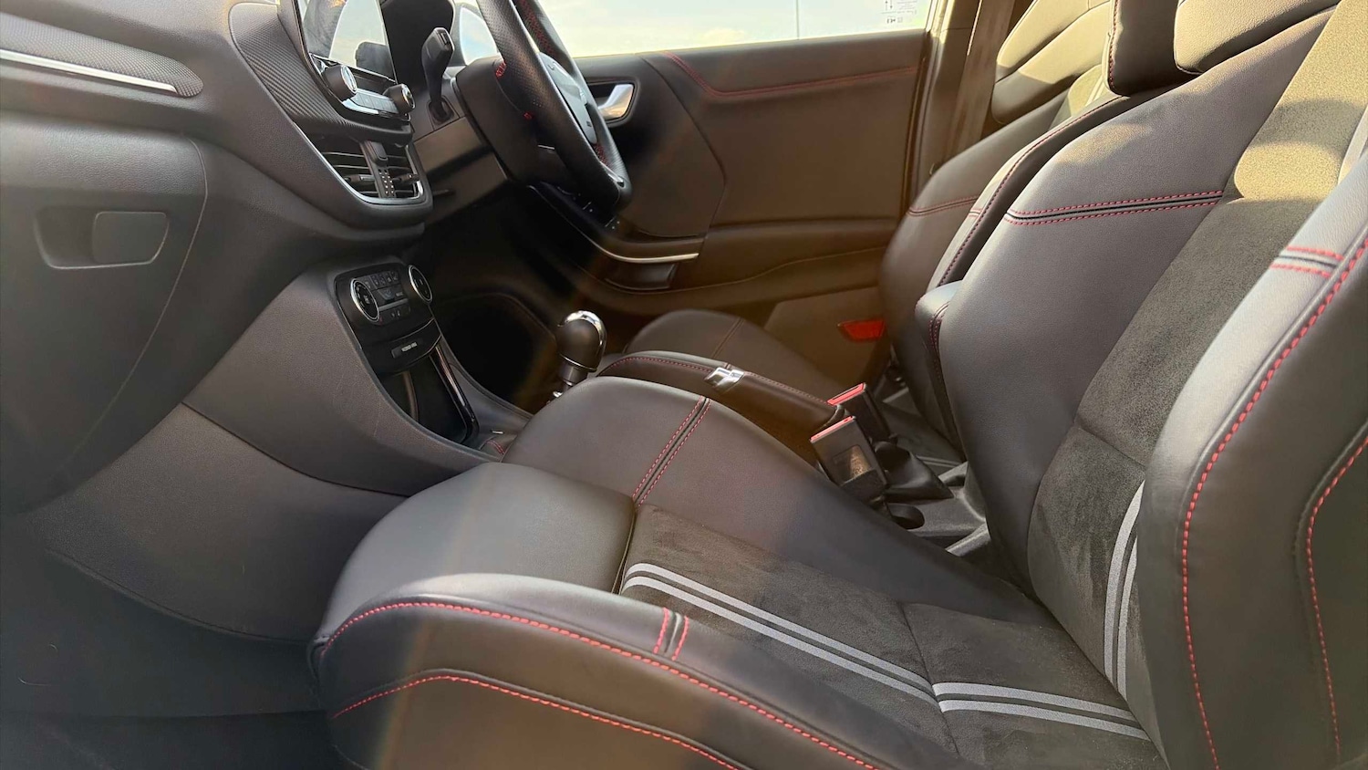 Used Ford Puma 2024 for sale - 76610632: Photo 9